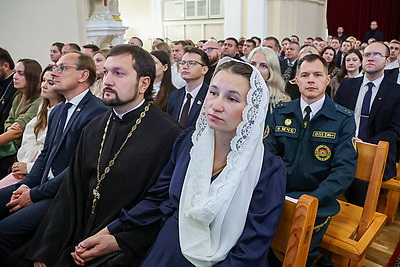 Кочанова: формирование позитивной установки на создание семьи - гарант демографической безопасности