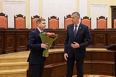 Коллективу Конституционного Суда представили нового председателя