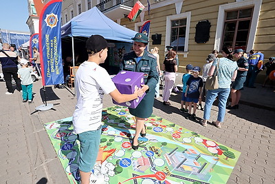 Более 13 тыс. детей охватила акция \"Соберем портфель вместе\" в этом году