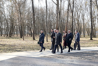 Пархомчик ознакомился с ходом подготовки Белоозерска к областным \"Дажынкам\"