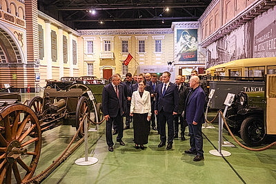 Турчин посещает с рабочим визитом Санкт-Петербург