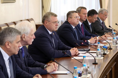 Турчин призвал к поиску новых направлений сотрудничества с Астраханской областью