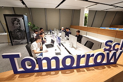 Турчин прибыл с официальным визитом в Казахстан