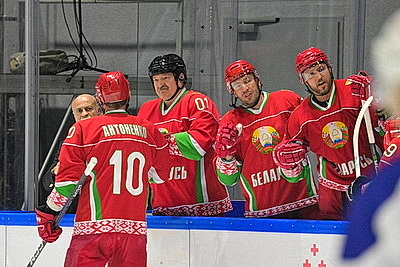 Хоккейная команда Президента сыграла вничью с брестчанами в матче РХЛ