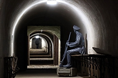 \"Мурашки бежали по телу\". Участники медиатура \"Дорогами Победы\" посетили Брестскую крепость