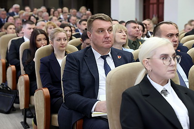 В Миноблисполкоме состоялось заседание делегатов ВНС от Минской области