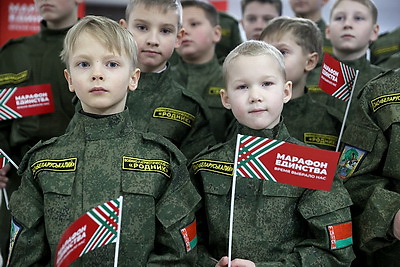 От космоса до недр земли. Выставка НАН проходит в Солигорске