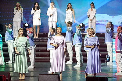 Гала-концерт по случаю 50-летия БГУКИ проходит во Дворце Республики
