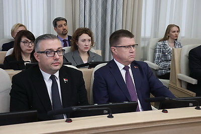 Состоялось заседание ЦИК, посвященное Всебелорусскому народному собранию и образовательным проектам