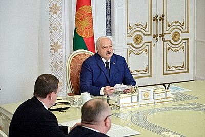 Лукашенко собрал совещание по анализу деятельности НАН