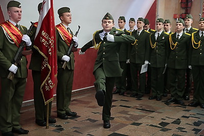 В Брестской крепости в преддверии 23 февраля возложили цветы и почтили память защитников Отечества