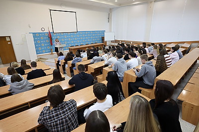 Вузы Беларуси: БГЭУ и БарГУ