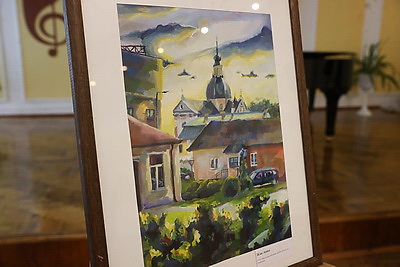 Прекрасный вокал и чарующие звуки оркестра: в Бресте проходит фестиваль \"Таленты Беларусі - будучыня краіны\"