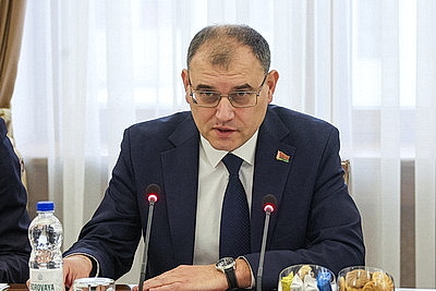 Пассажирская и сельхозтехника, лифты. Что Беларусь предлагает Ярославской области