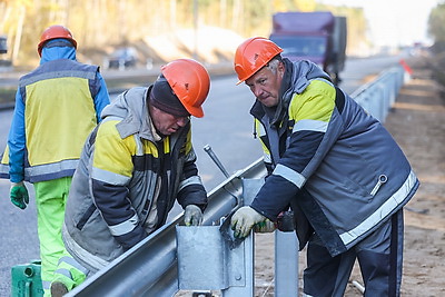 Госпрограмма \"Дороги Беларуси\". Скоростные магистрали, связь агрогородков с райцентрами