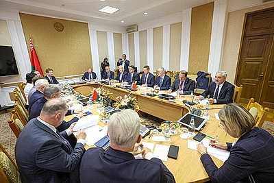 Турецкая парламентская делегация посещает Беларусь