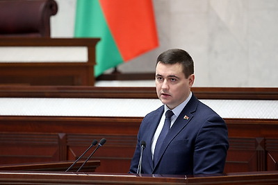 Сергеенко призвал депутатов активно информировать общество о ходе подготовки плановых законопроектов