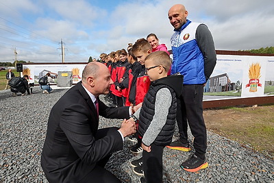 \"Дажынкi-2025\". Как в Заславле проходит областной праздник тружеников села