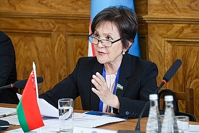 Тематические секции проходят на белорусско-узбекском бизнес-форуме в Витебске
