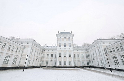 Дворцово-парковый ансамбль Булгаков в агрогородке Жиличи