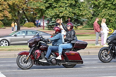 Мотопарад H.O.G. Rally Minsk стартовал от Кургана Славы в праздничный Минск