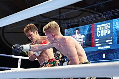 Белорус Нечитайло победил японца Катасиму в бою за звание чемпиона мира по кикбоксингу WKF Белорус Нечитайло победил японца Катасиму в бою за звание чемпиона мира по кикбоксингу WKF