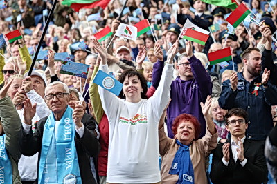 Торжественные мероприятия по случаю Дня народного единства состоялись в регионах Беларуси