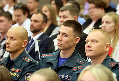 \"Беларусь адзіная\". Диалоговая площадка проходит в Жлобине