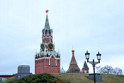 Путин встретился с главами правительств стран ШОС