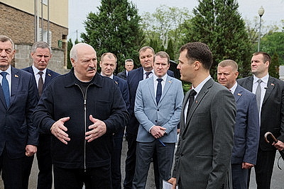 Лукашенко совершил рабочую поездку в Петриковский район