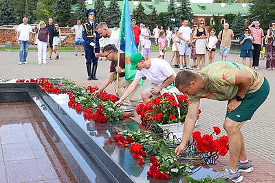 Белорусско-российский \"Марш Победы\" финишировал в Брестской крепости