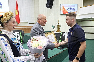 Гродненских баскетболистов чествовали в облисполкоме