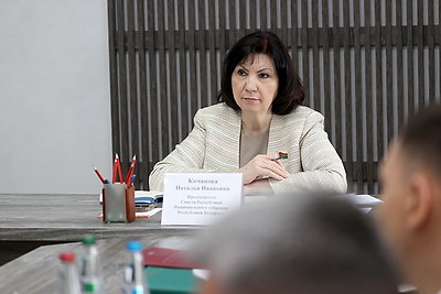 Кочанова провела прием граждан в Жабинковском райисполкоме