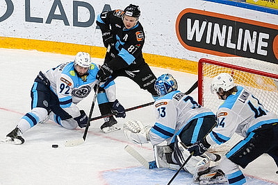 Минские динамовцы разгромили \"Сибирь\"