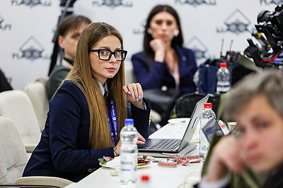 В рамках второго заседания VII ВНС во Дворце Республики организована работа пресс-центра