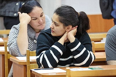 В Беларуси прошел первый экзамен для мигрантов