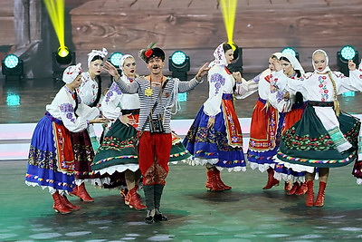Советское кино на сцене Дворца Республики. Гала-концерт \"Кинотеатр \"Александрия\" приехал в Минск