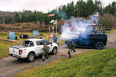 Один день в экипировке: как журналисты и блогеры Могилевщины познакомились с работой ОМОНа изнутри