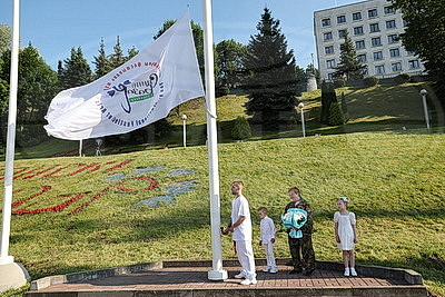 Торжественная церемония поднятия флага \"Славянского базара\" прошла в Витебске