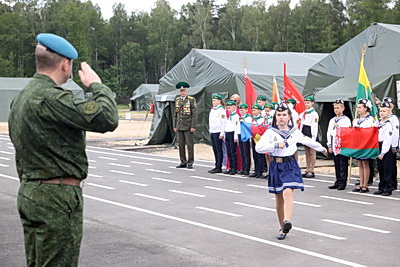 Под Брестом дали старт финалам игр \"Зарничка\", \"Зарница\" и \"Орленок\"