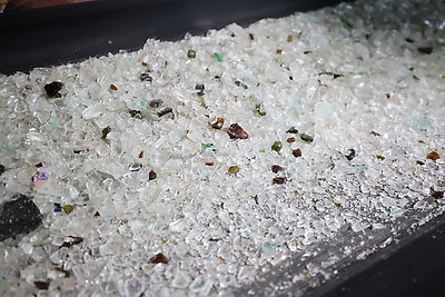 Трудоемкий и масштабный процесс. Какой путь проходит стеклобой до превращения в тару