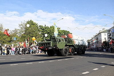Парад Победы и шествие \"Беларусь помнит\". Брест отмечает 9 Мая
