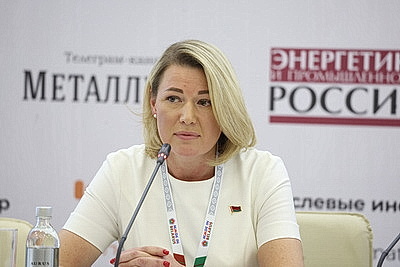 Проведение премьерной выставки \"ИННОПРОМ\" в Беларуси обсудили на пресс-конференции в Екатеринбурге