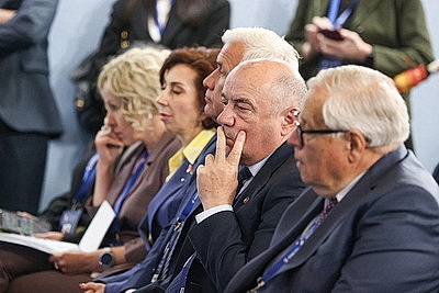 ЕЭФ: мероприятия деловой программы проходят на полях форума