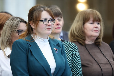 Дворец Независимости посетили с экскурсией сотрудники Минского молочного завода №1 и представители торговли