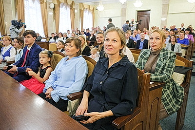 В Витебской области 32 женщины удостоены ордена Матери и премии имени Туснолобовой-Марченко