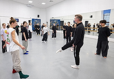 Мастер-класс хореографа-педагога Дмитрия Залесского прошел в Витебске