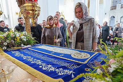В Свято-Успенском кафедральном соборе Витебска прошел молебен, посвященный началу учебного года