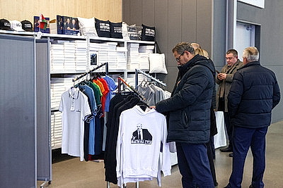 Делегаты ВНС из разных регионов страны посетили выставку \"Моя Беларусь\"