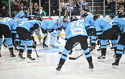 Хоккеисты \"Динамо\" прервали победную серию в матче против \"Лады\"